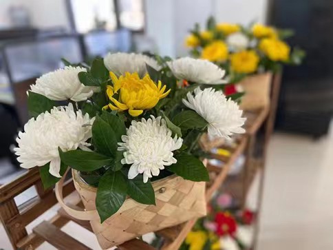 1677461650178895.jpg 抚顺墓园.jpg