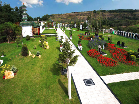 1677632457230497.jpg 抚顺公墓.jpg